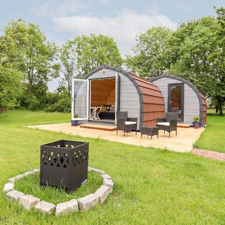 Meadow Lodge Berrys Place Farm Gloucester Buitenkant foto
