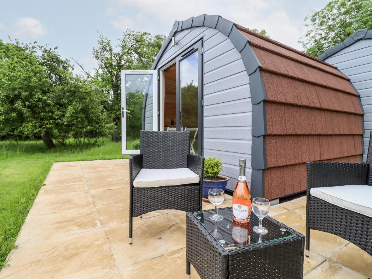 Meadow Lodge Berrys Place Farm Gloucester Buitenkant foto