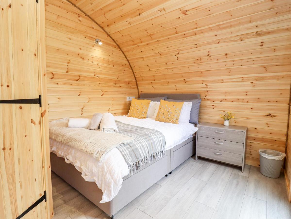 Meadow Lodge Berrys Place Farm Gloucester Buitenkant foto