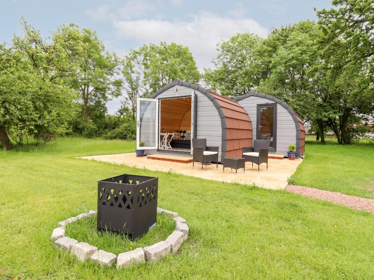Meadow Lodge Berrys Place Farm Gloucester Buitenkant foto